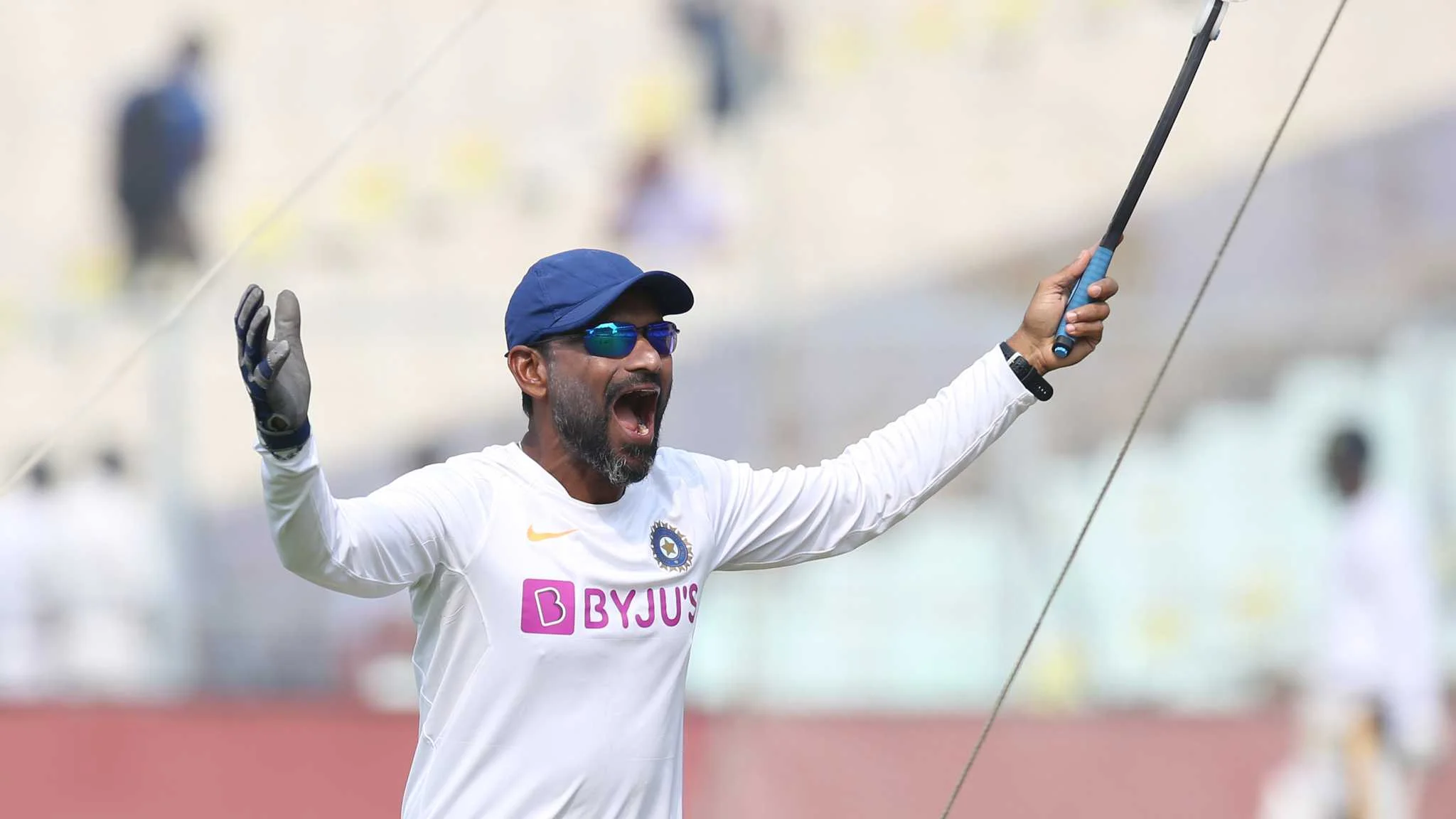 India fielding coach reacts during an on-field training session as team culture and catching preparation come under review in Guru News Network analysis