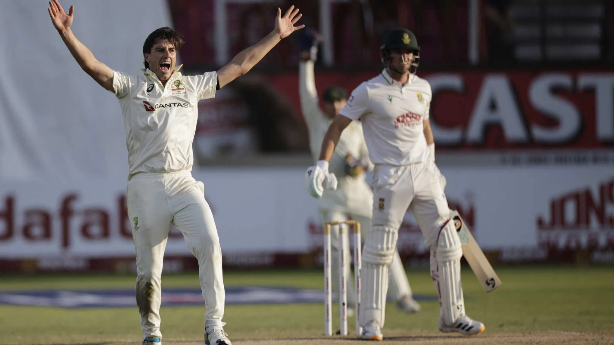 Pat Cummins ki Australia Test captaincy aur South Africa ke khilaf Durban mein bowling strategy ka Guru News Network analysis