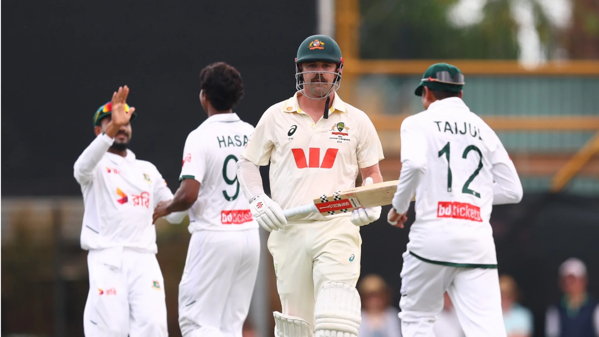 South Africa tour par Travis Head ki match preparation aur conditions ka context.