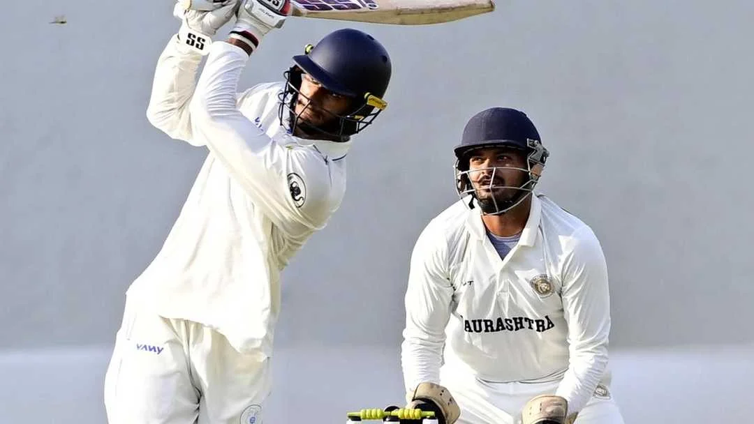 Karnataka Ranji Trophy batting story Manvanth Kumar century against Saurashtra and partnership with Abhilash Shetty GNN cricket report