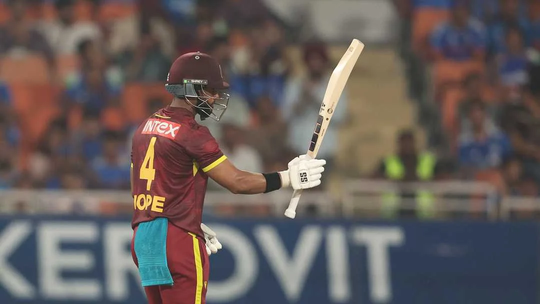 Shai Hope West Indies ke 352-run ODI chase ke dauran composed batting karte hue, GNN cricket coverage by The Guru Gyan
